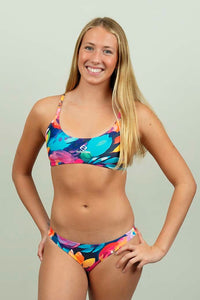 Bikini sofisticado con tejido de alta calidad.